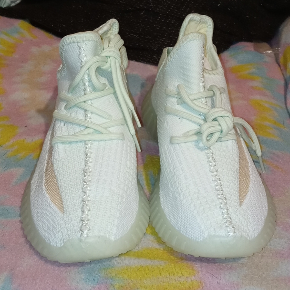 Shoes - Picture 3 of 3